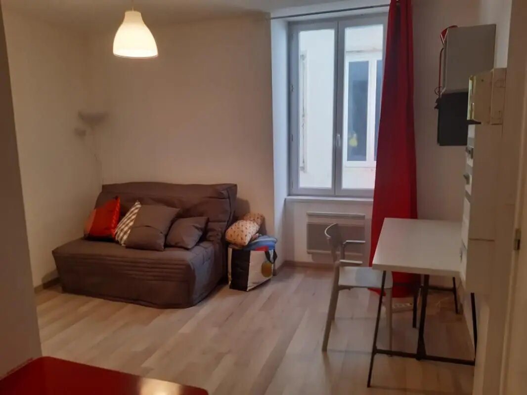 Appartement à louer, 17m², Valence