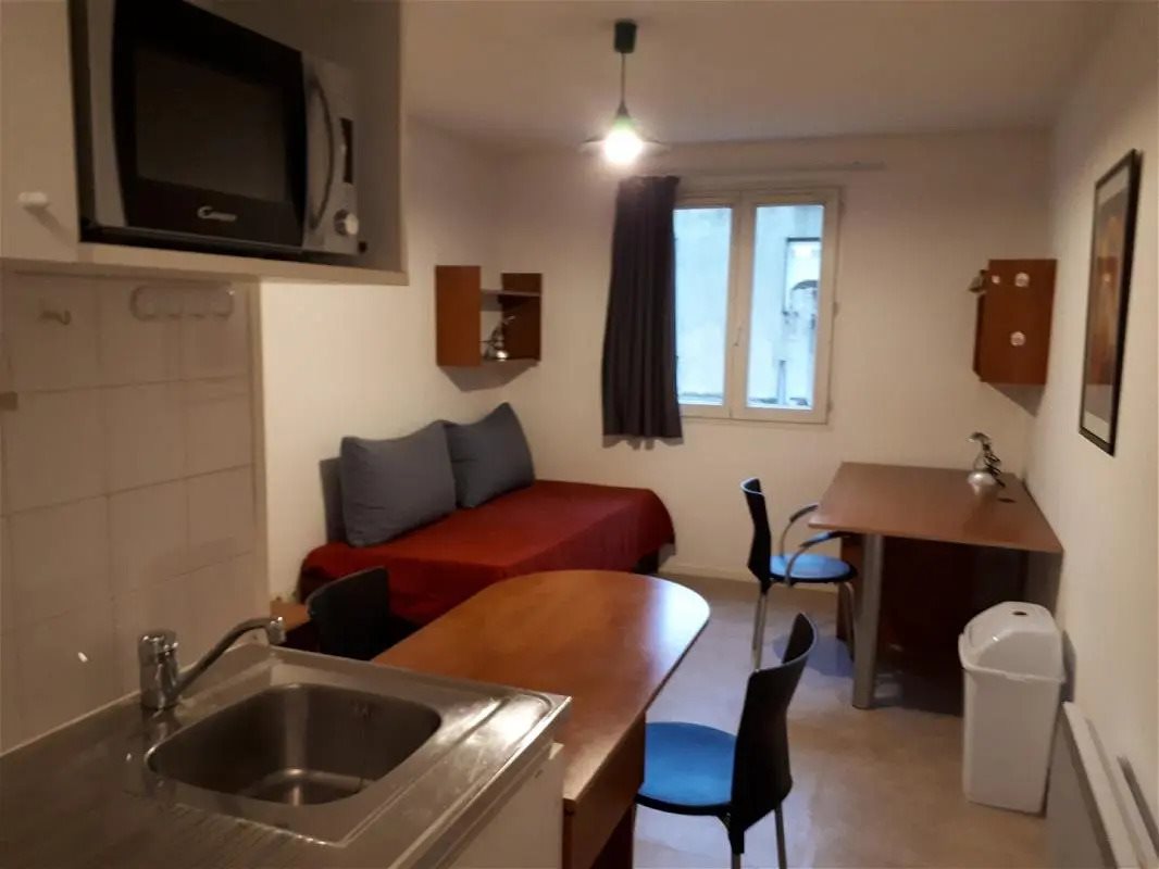 Appartement à louer, 18m², Valence
