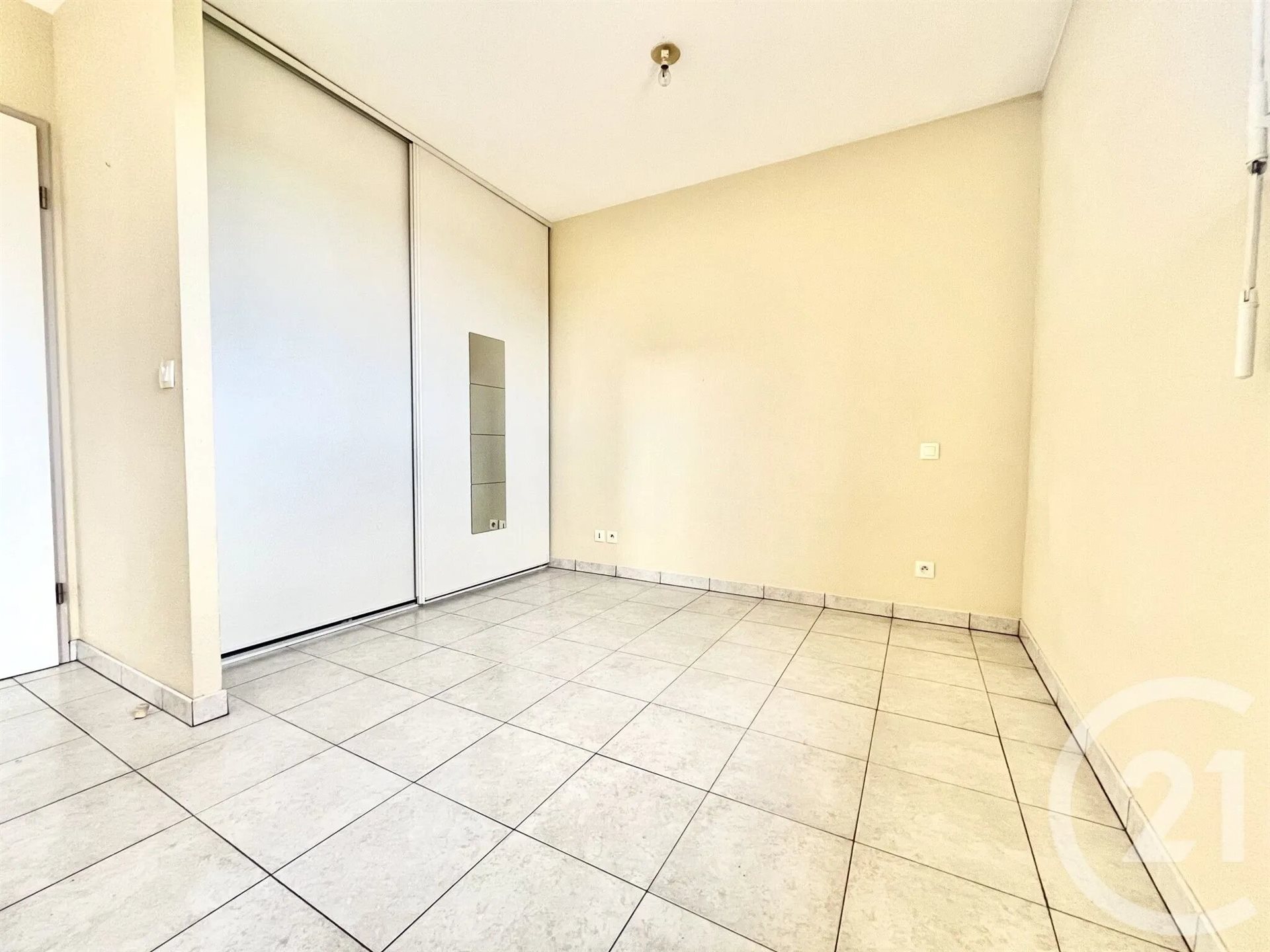 Appartement à louer, 31m², Albi