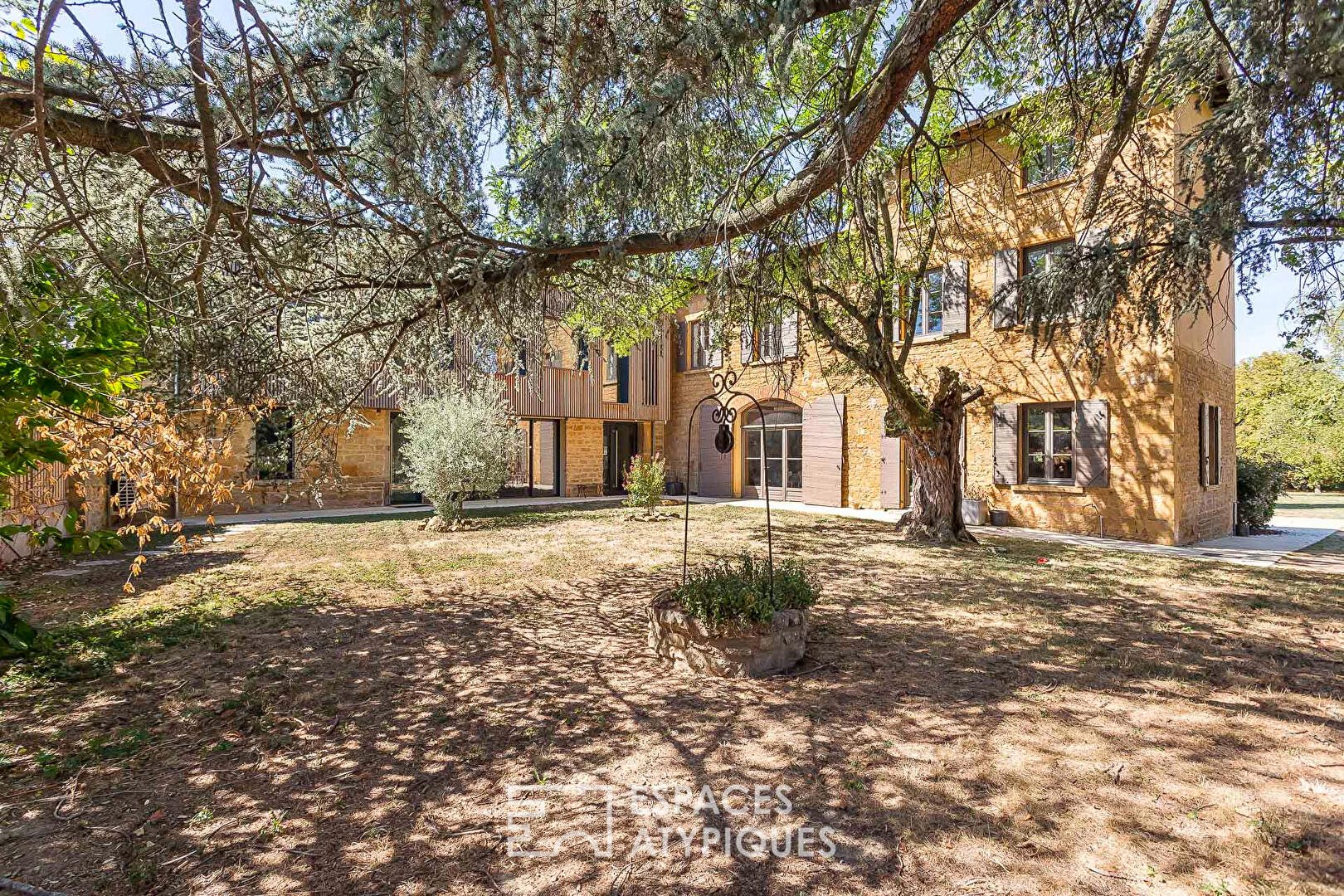 Maison à vendre, 380m², Chasselay