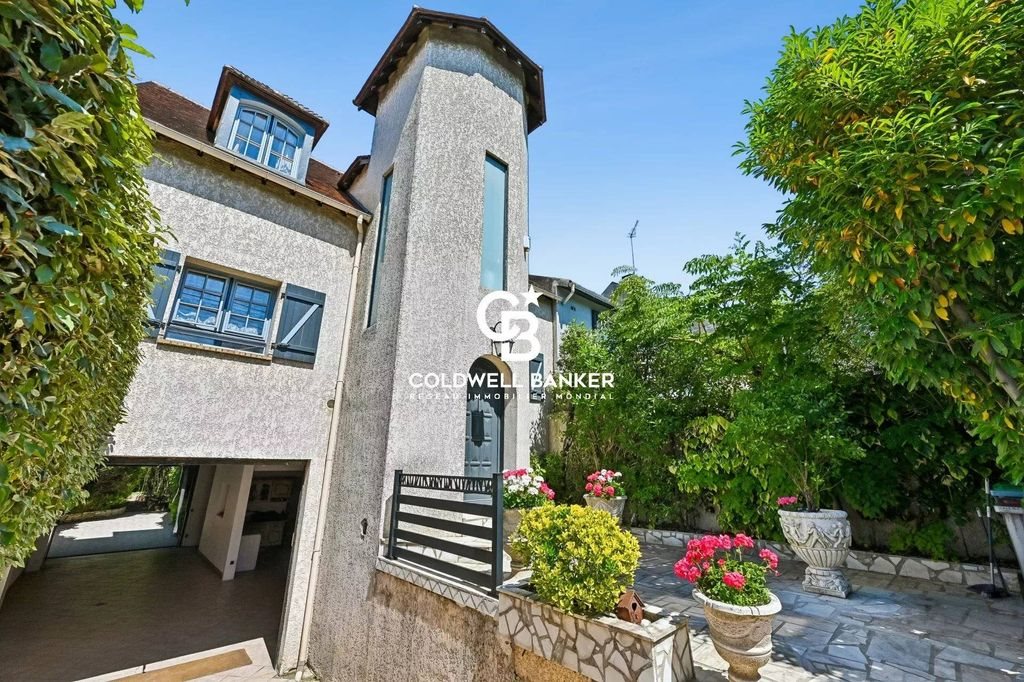 Maison à vendre, 265m², Bondy