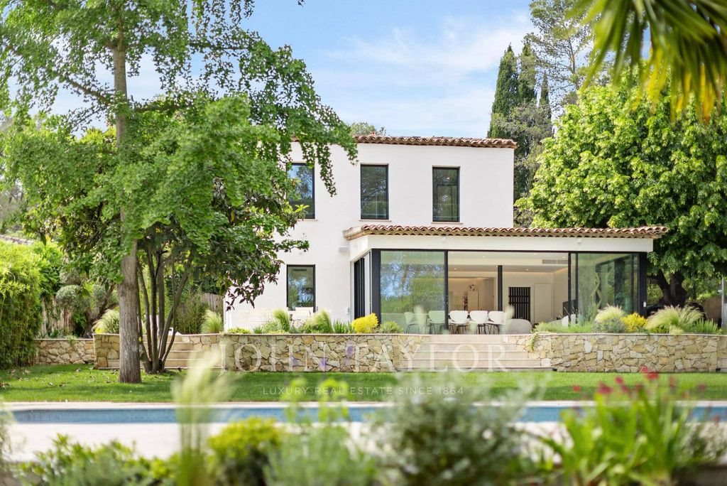 Maison à louer, 158m², Mougins