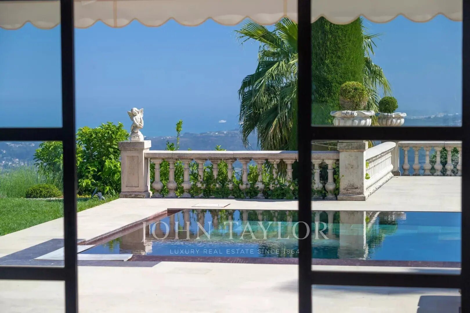 Maison à louer, 460m², Saint-Paul-de-Vence