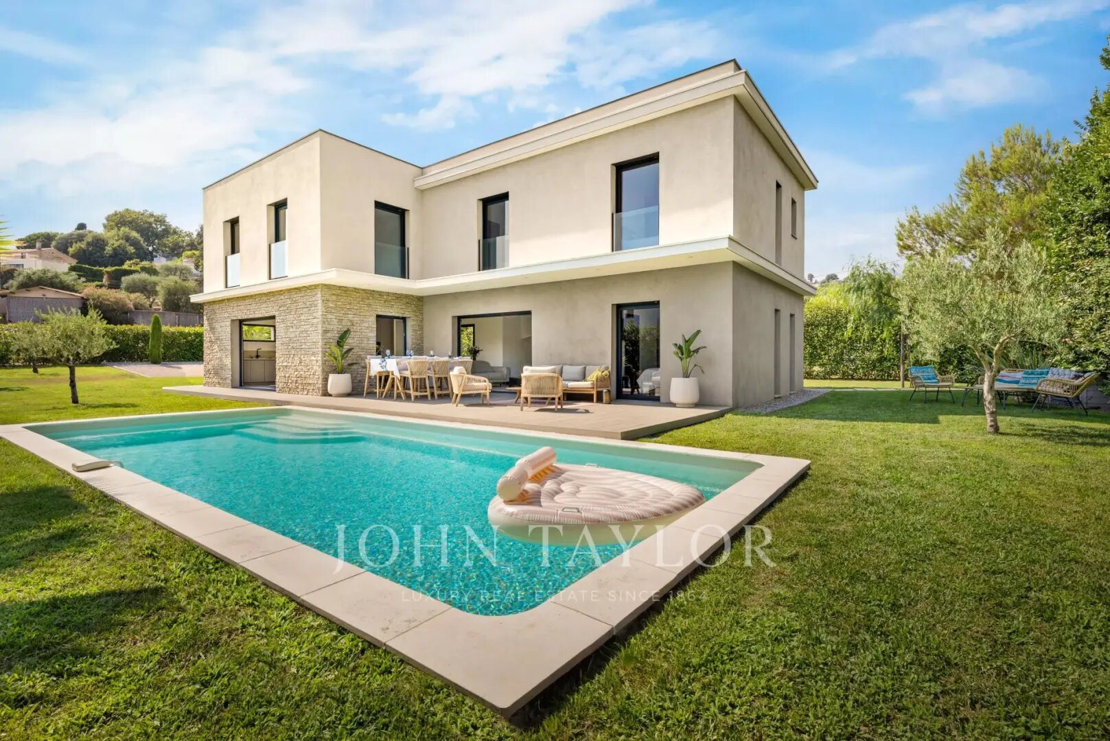 Maison à louer, 189m², Mougins