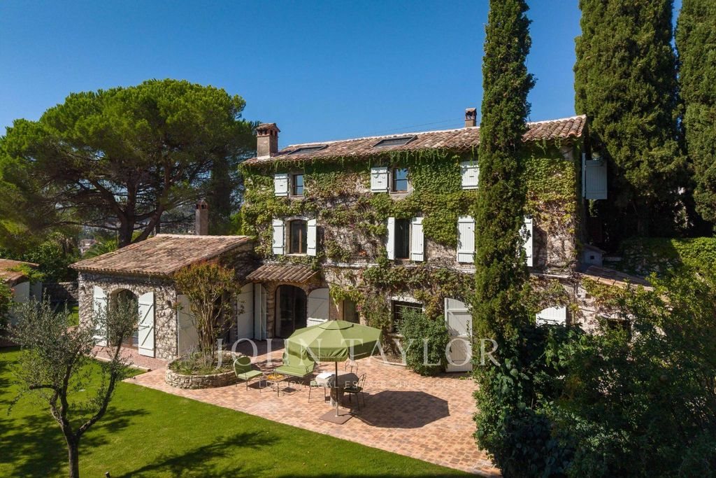 Maison à louer, 500m², Saint-Paul-de-Vence