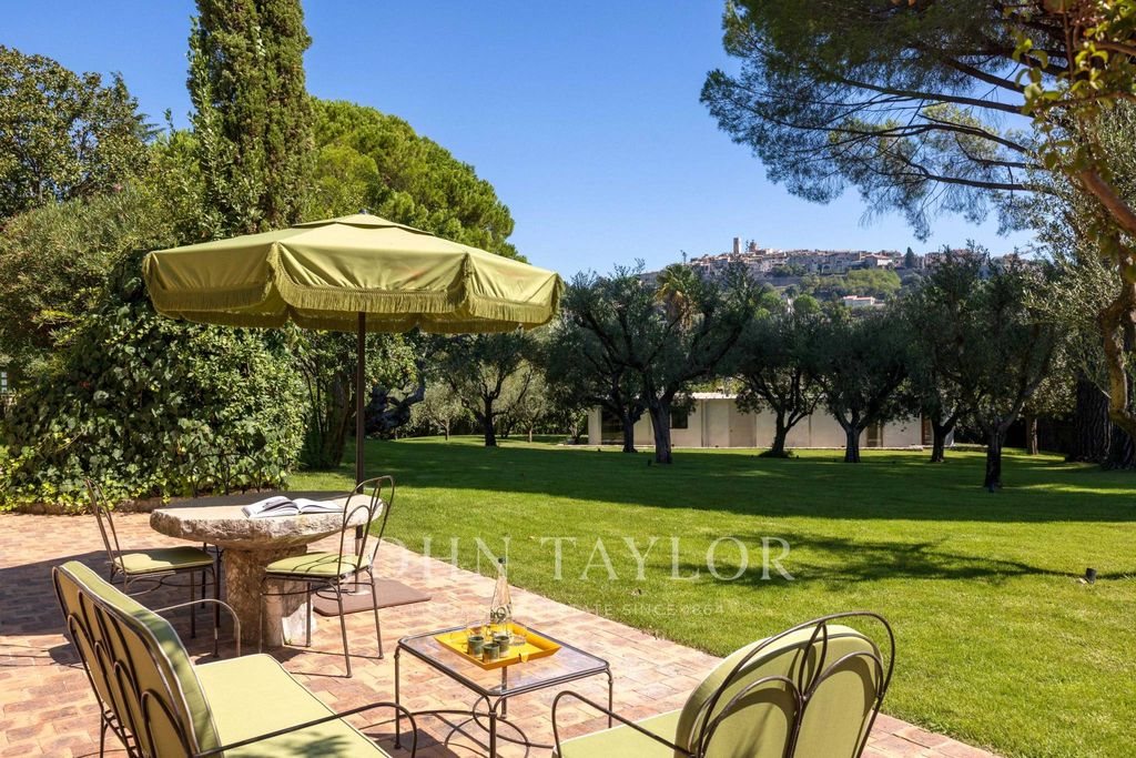 Maison à louer, 500m², Saint-Paul-de-Vence
