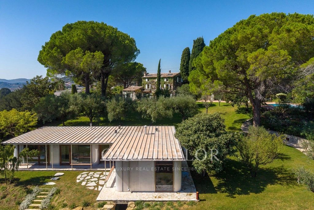 Maison à louer, 500m², Saint-Paul-de-Vence