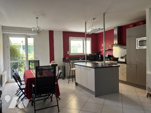 Maison à vendre, 79m², Laval