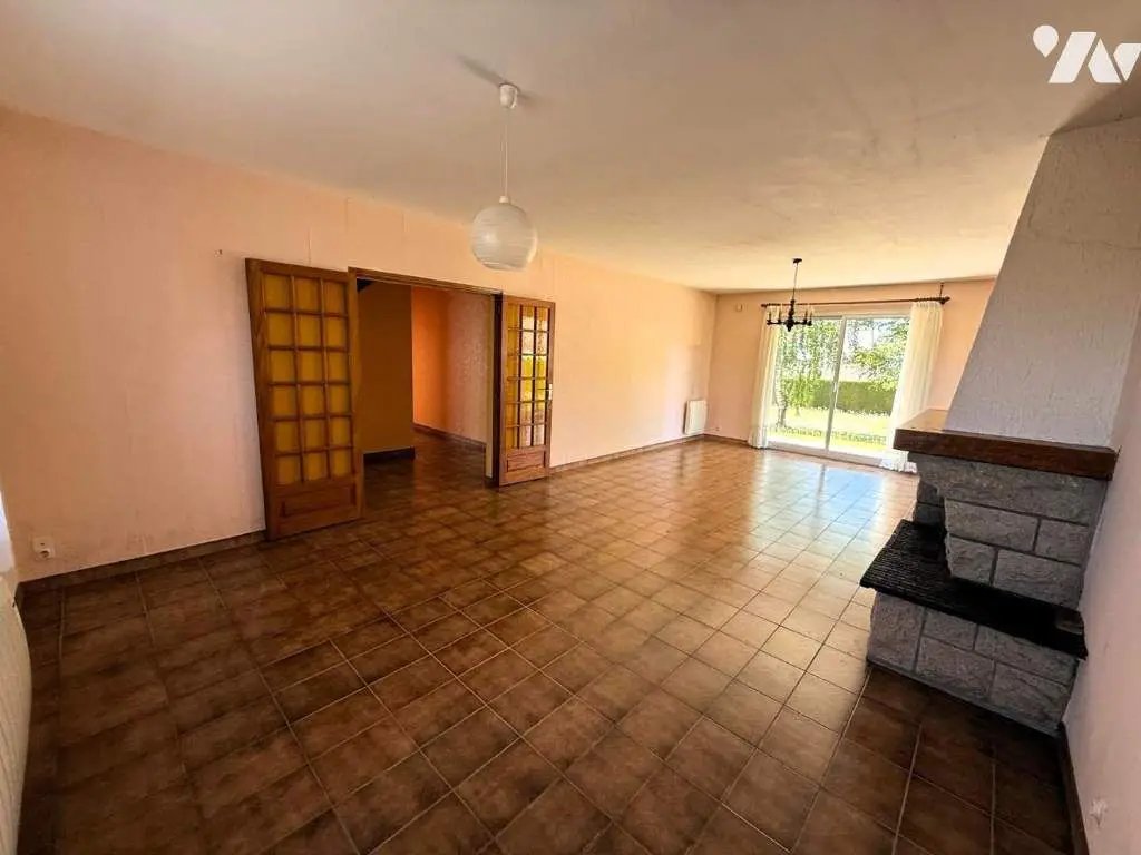 Maison à louer, 6m², Brécé