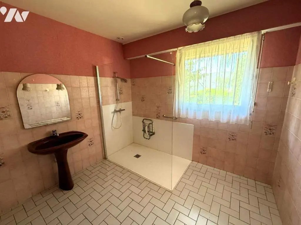 Maison à louer, 6m², Brécé
