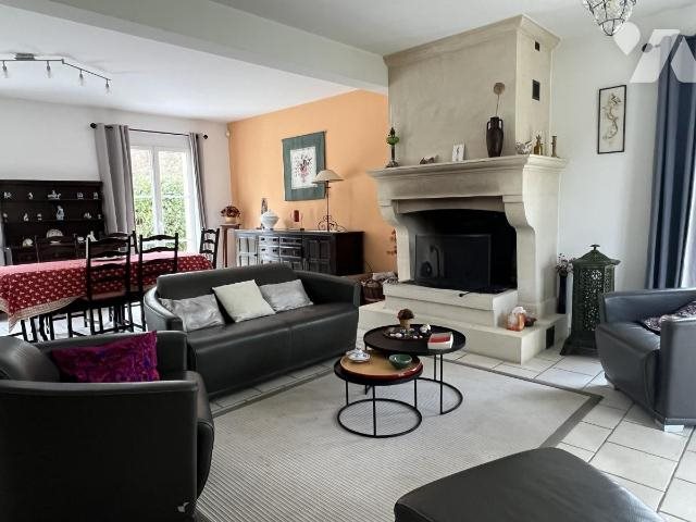 Maison à vendre, 150m², Avilly-Saint-Léonard