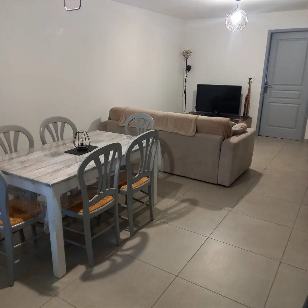 Appartement à louer, 59m², Villebois