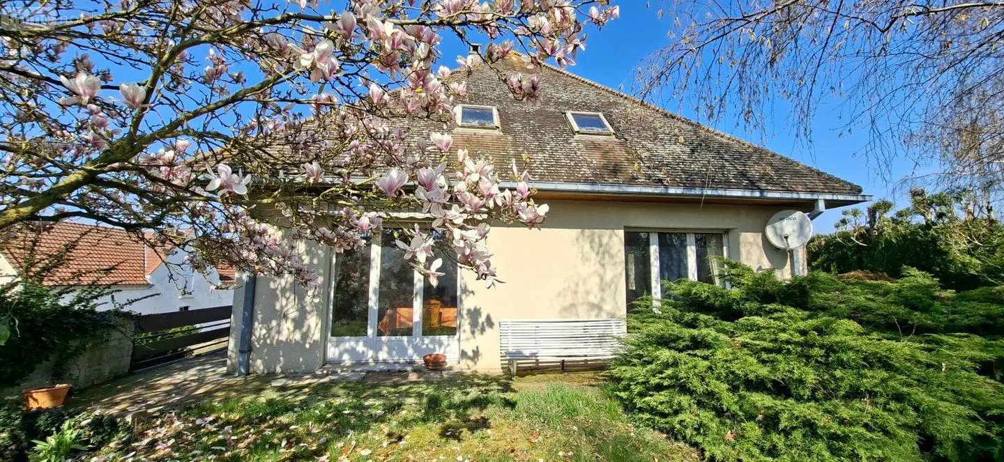 Maison à vendre, 252m², Chalandry