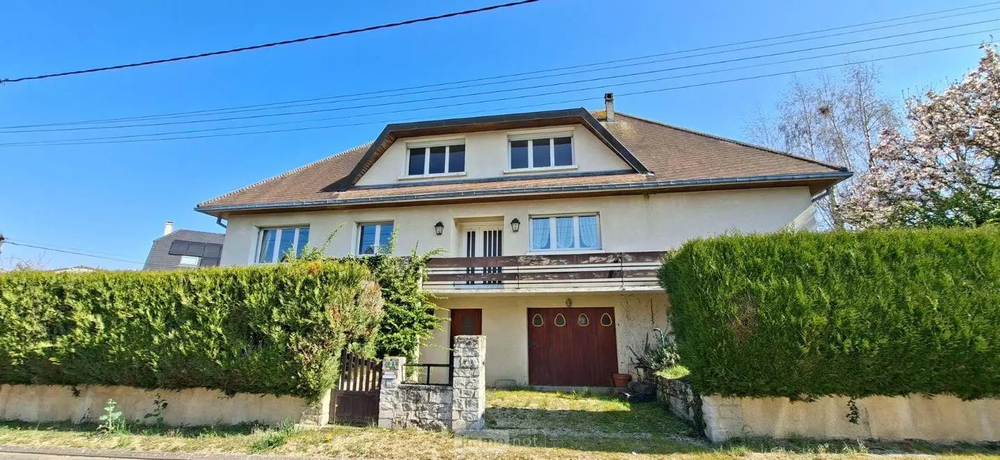 Maison à vendre, 252m², Chalandry