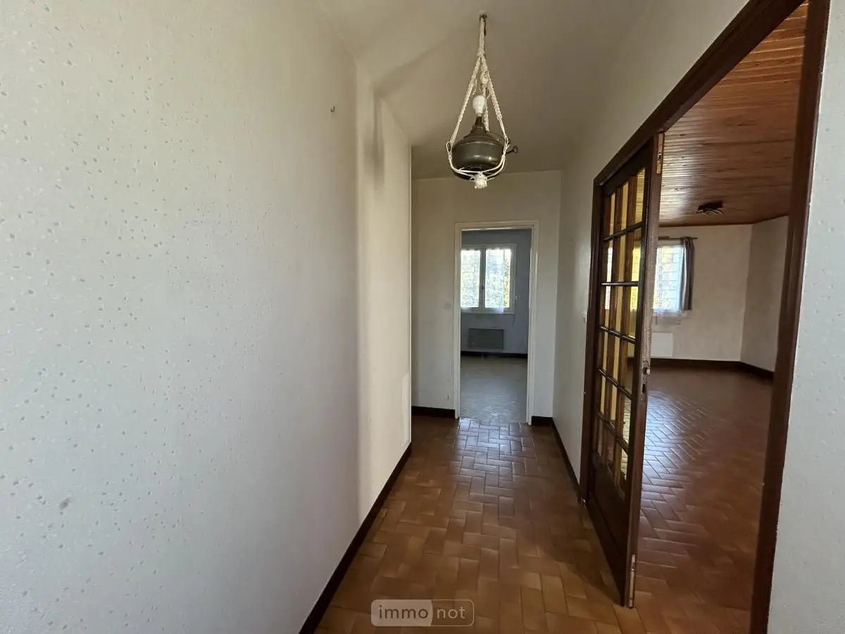 Maison à vendre, 81m², Montigné-le-Brillant