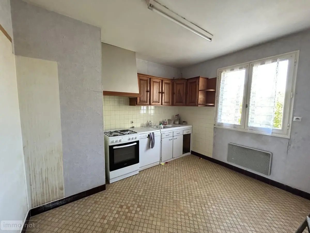 Maison à vendre, 81m², Montigné-le-Brillant