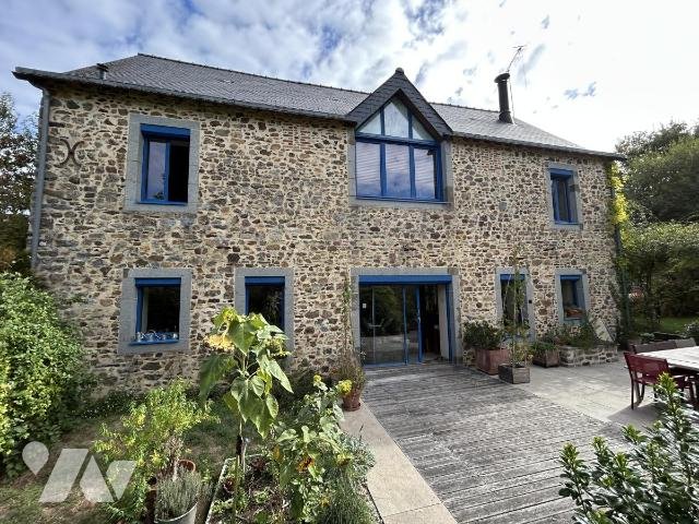 Maison à vendre, 193m², Saint-Jean-sur-Mayenne
