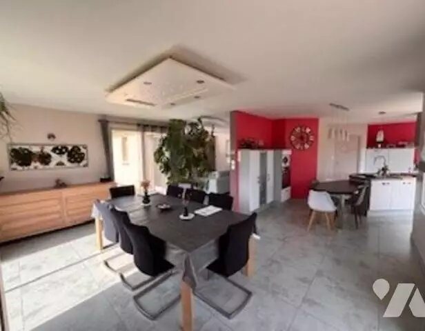 Maison à vendre, 180m², Auvers-le-Hamon