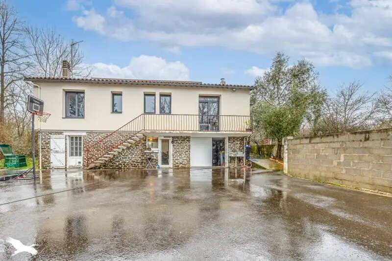 Maison à vendre, 142m², Mervent