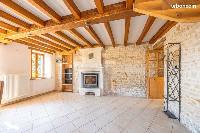 Maison à vendre, 135m², Xanton-Chassenon