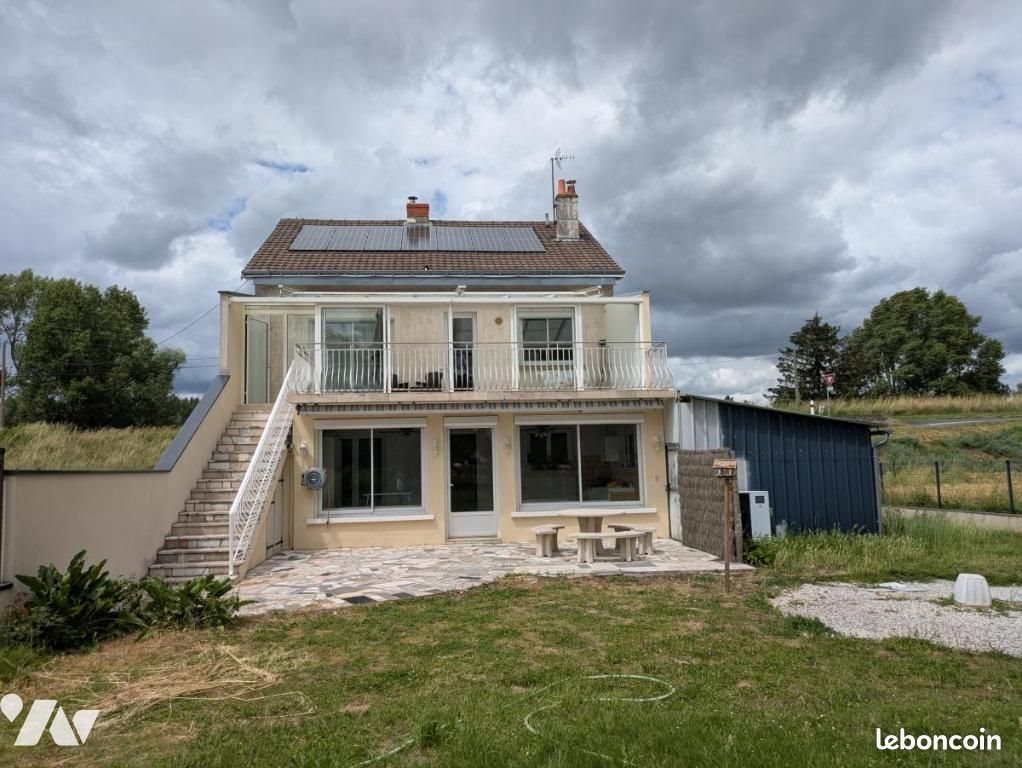 Maison à vendre, 111m², Saint-Genouph