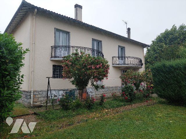 Maison à vendre, 1686m², Saint-Gaudens