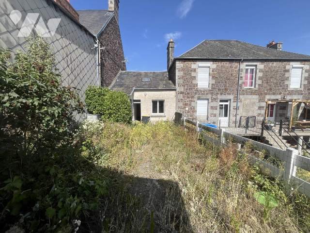 Maison à vendre, 51m², Moyon