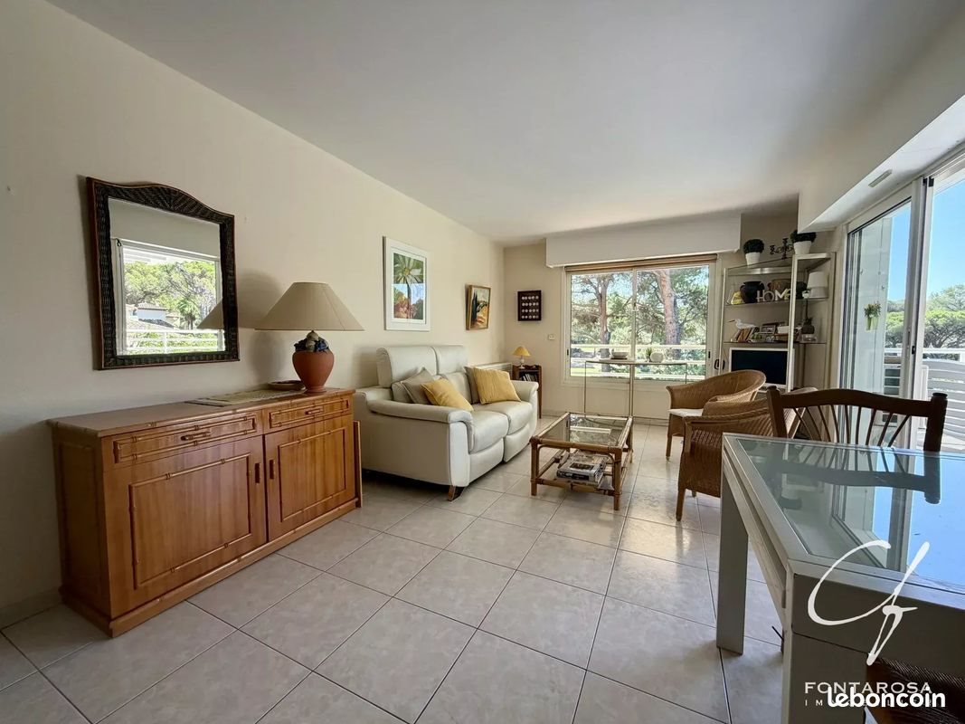 Appartement à vendre, 68m², Saint-Raphaël