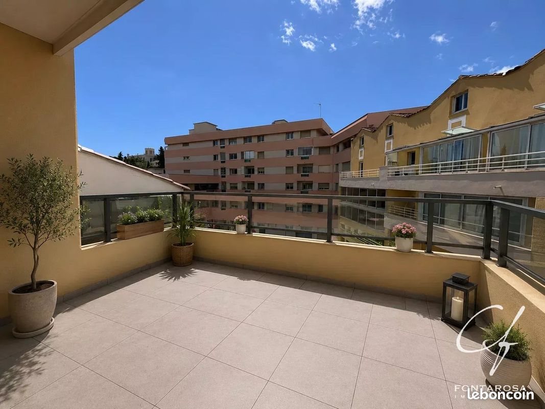 Appartement à vendre, 71m², Saint-Raphaël