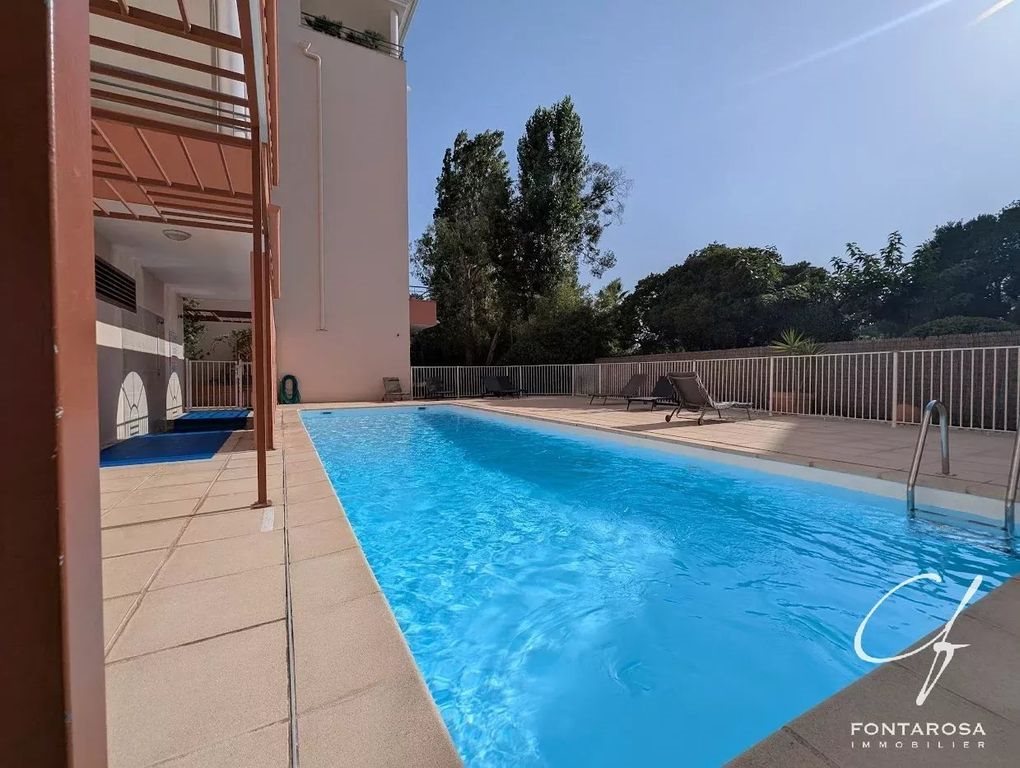 Appartement à vendre, 87m², Saint-Raphaël