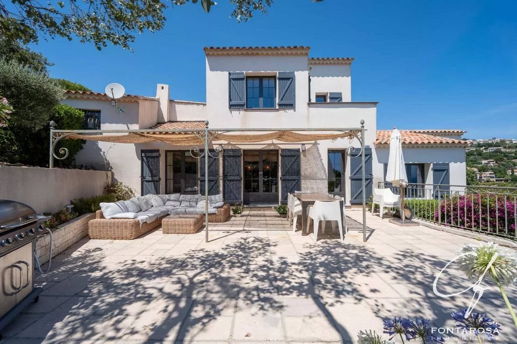 Maison à vendre, 130m², Roquebrune-sur-Argens