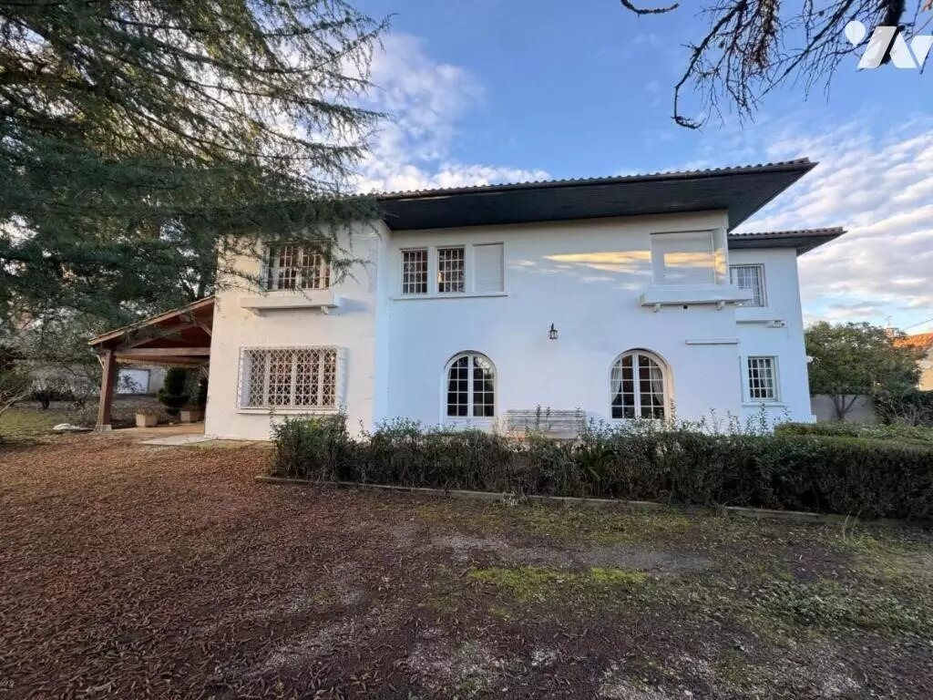 Maison à vendre, 222m², Nérac
