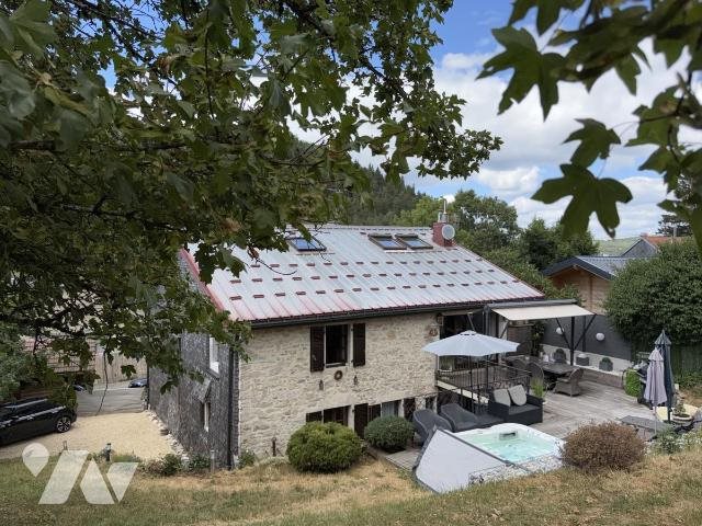 Maison à vendre, 193m², Oyonnax