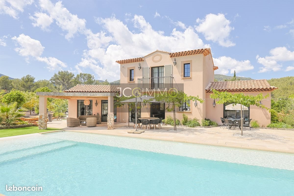 Maison à vendre, 150m², Solliès-Toucas