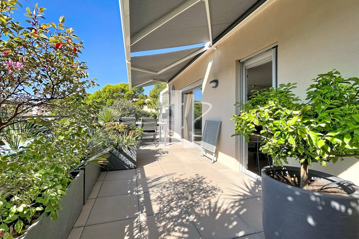 Appartement à vendre, 90m², Saint-Raphaël