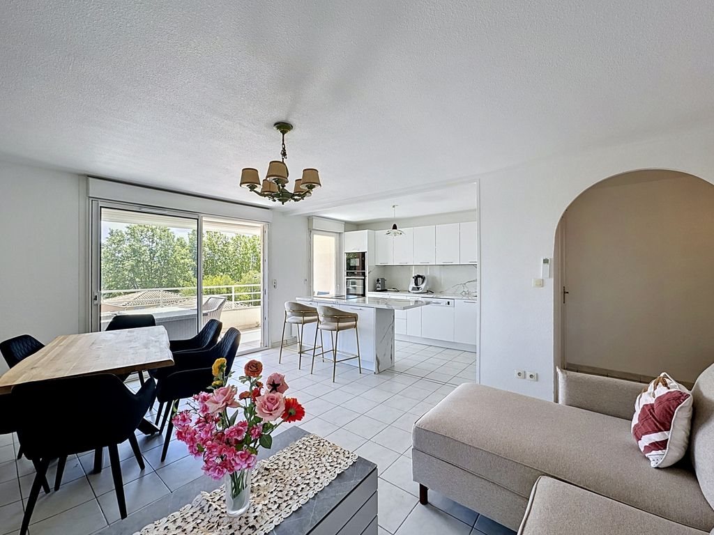 Appartement à vendre, 76m², Fréjus
