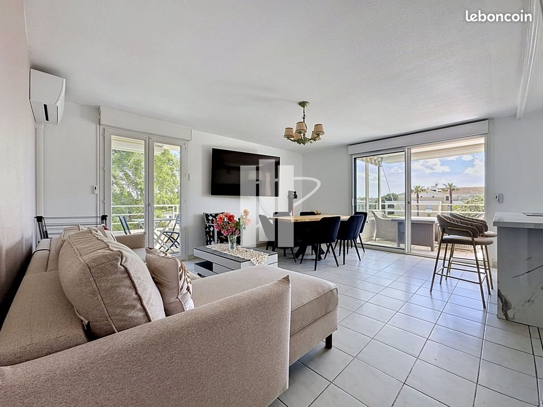 Appartement à vendre, 76m², Fréjus
