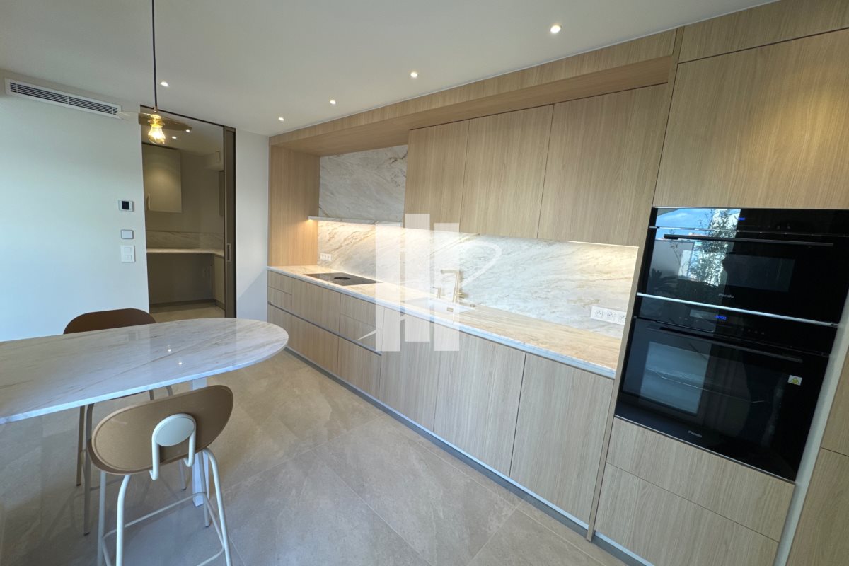 Appartement à vendre, 87m², Saint-Raphaël