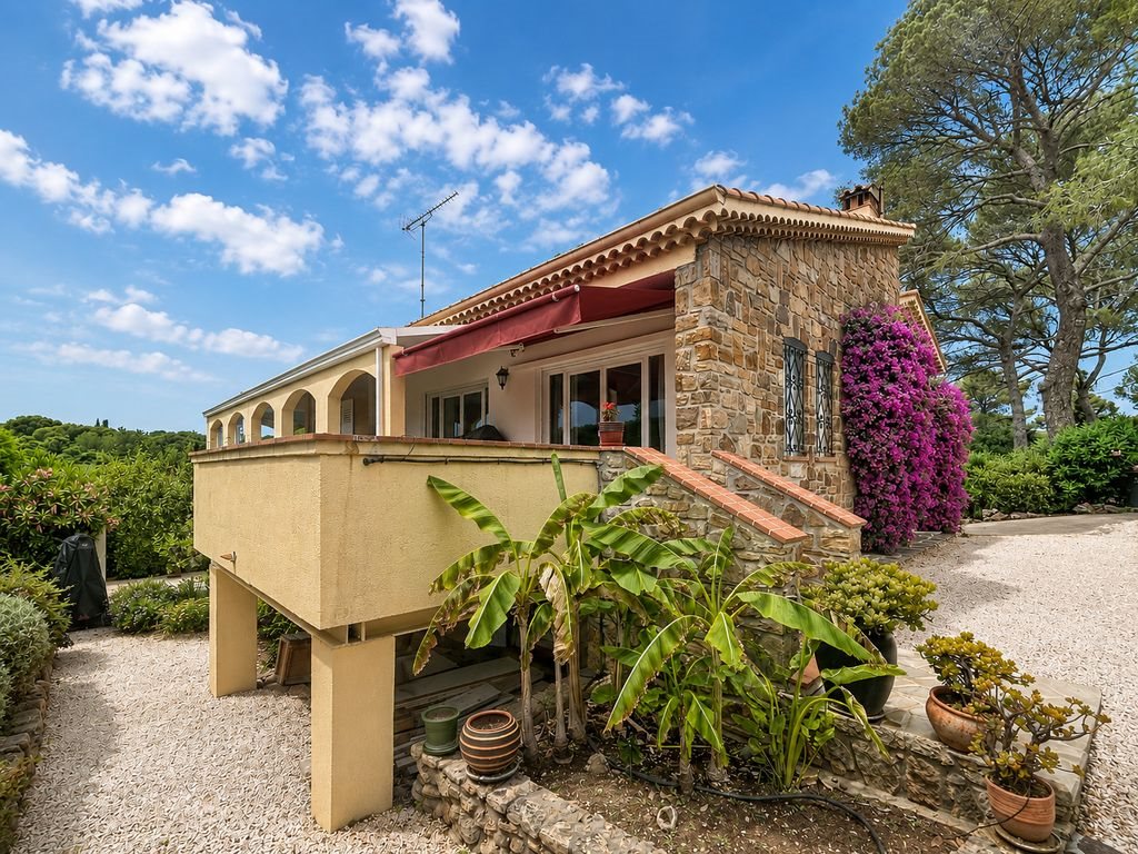 Maison à vendre, 229m², Saint-Raphaël