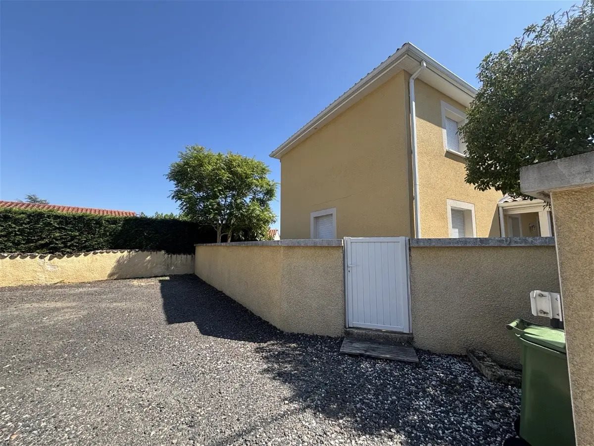 Maison à louer, 99m², Veauche