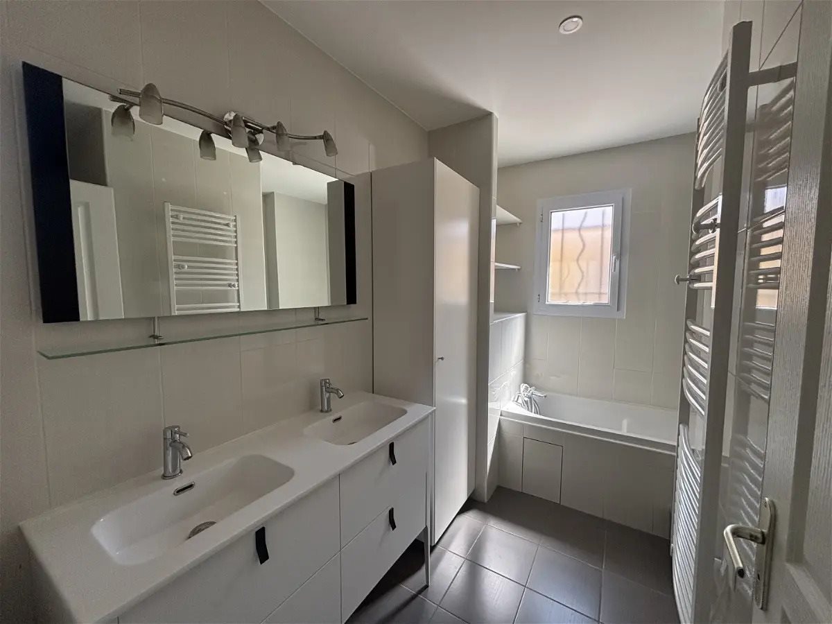 Maison à louer, 99m², Veauche