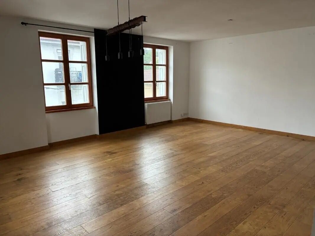 Appartement à louer, 105m², Le Chambon-Feugerolles