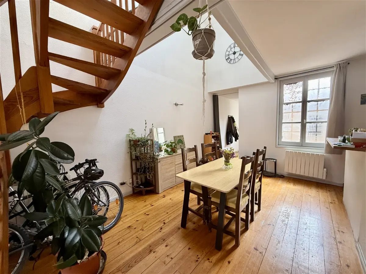 Appartement à louer, 90m², Le Puy-en-Velay
