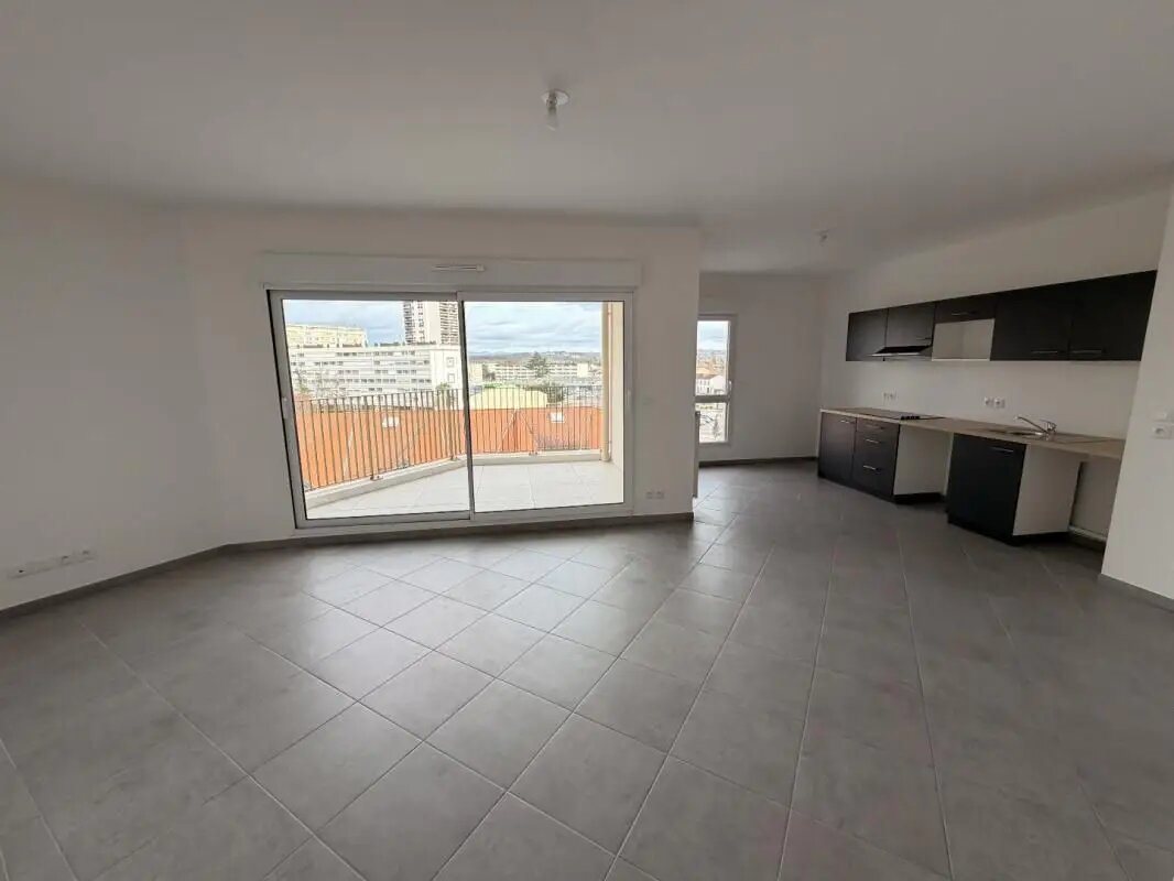 Appartement à louer, 66m², Roanne