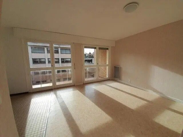 Appartement à louer, 28m², Brioude