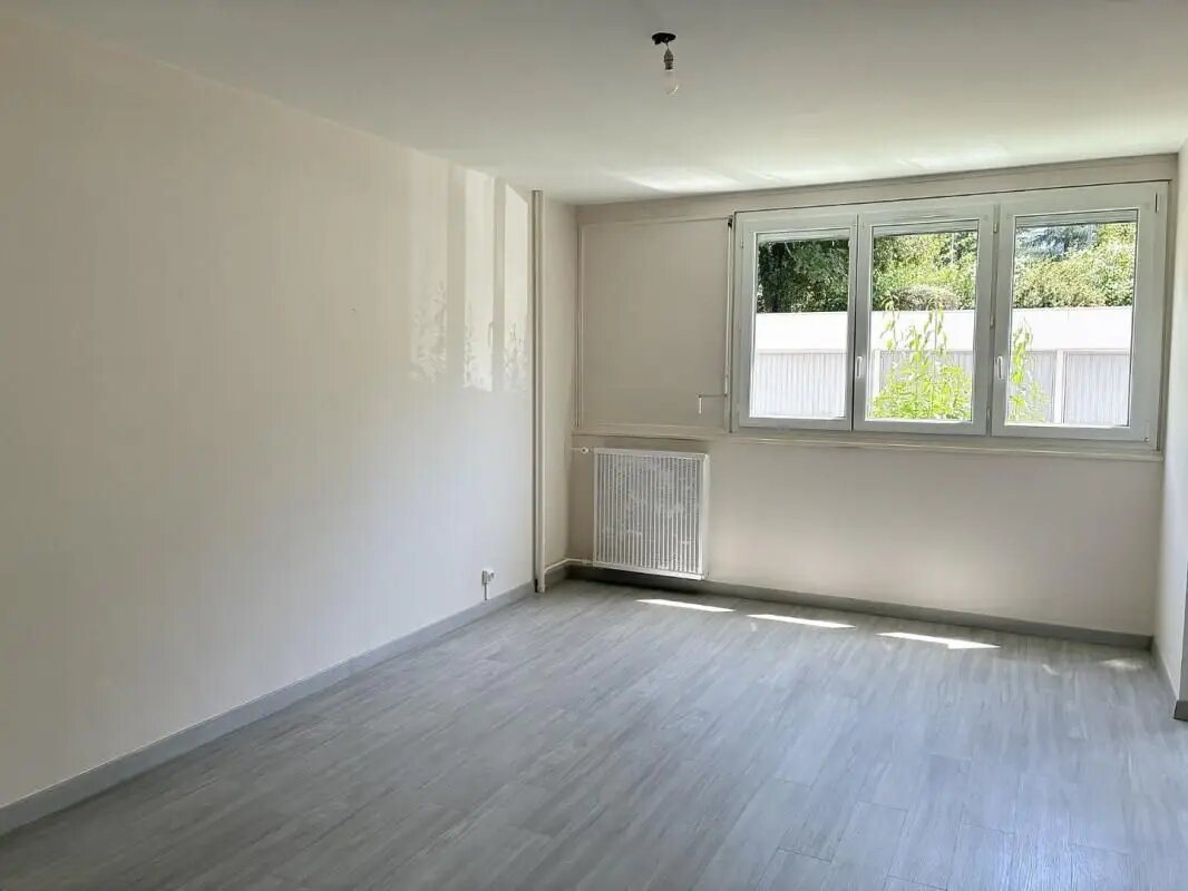 Appartement à louer, 81m², Saint-Etienne