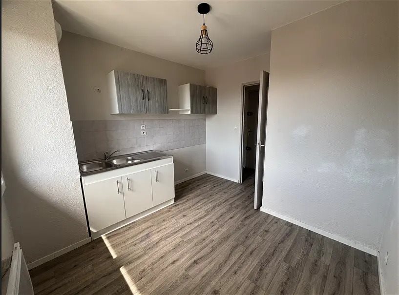 Appartement à louer, 50m², Feurs