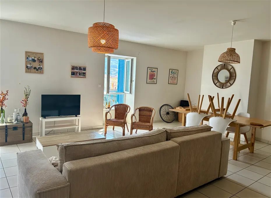 Appartement à louer, 117m², Brives-Charensac