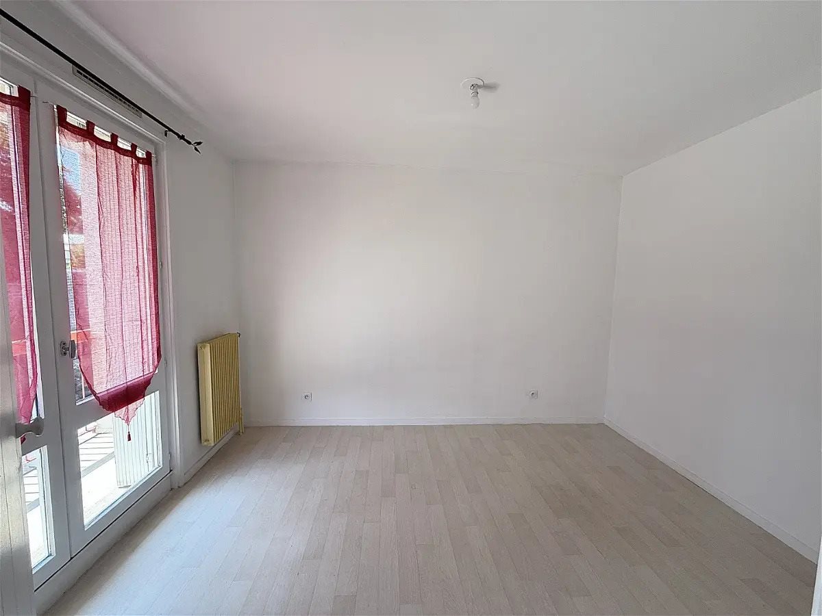 Appartement à louer, 36m², Vals-près-le-Puy