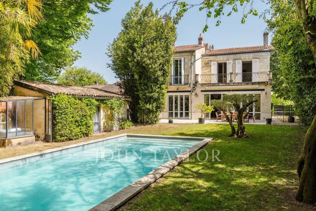 Maison à vendre, 318m², Le Bouscat
